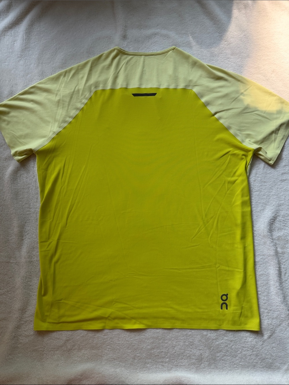 On Running Men's Performance Tee — L - Picture 5 of 6